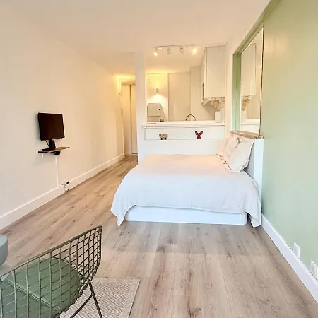 Bright Flat With Terrace & Vue On Canal St Martin * Paris